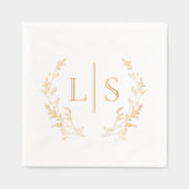 Elegante Greenery Krans Monogram bruiloft Folie Servetten (Voorkant)