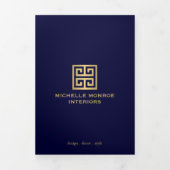 Elegante Grieks Key Navy Blauwe Makelaarbrochure Drieluik Kaart (Cover)