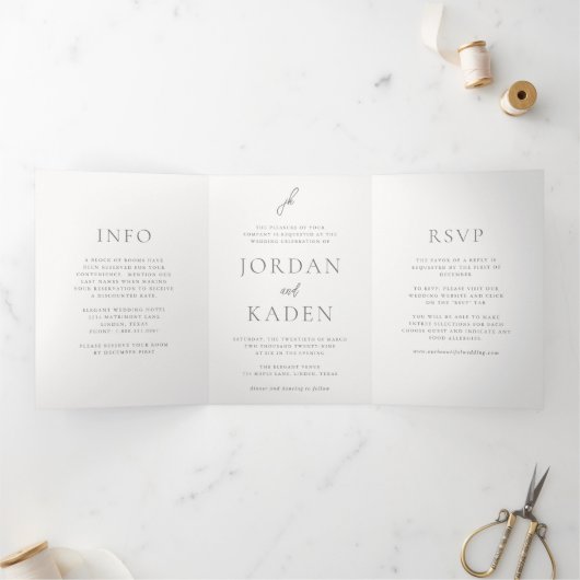 Elegante grijze script monogram bruiloft drieluik uitnodiging (Binnen)