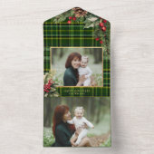 Elegante groen/goud geplakte Holly kerstfoto All In One Uitnodiging (Binnen)