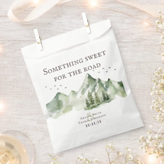 Elegante groene berglandschap tafel nummer kaart bedankzakje (Geknipt)