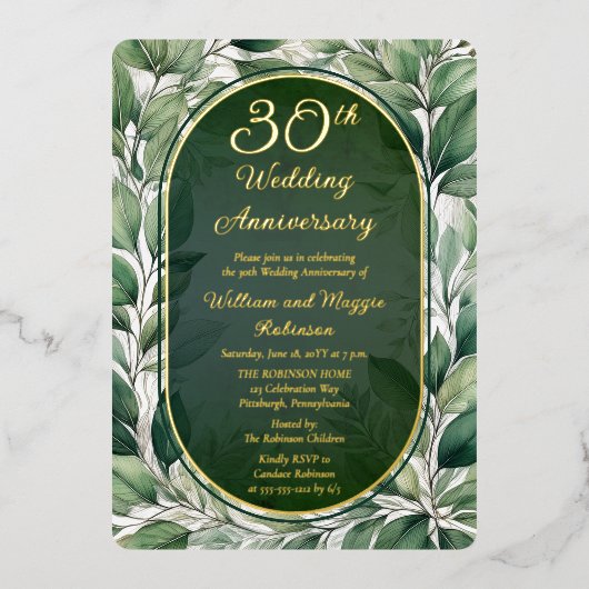 Elegante groene bladeren 30ste bruiloft Jubileum Folie Uitnodiging (Voorkant)