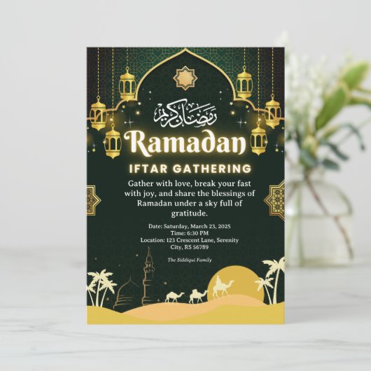 Elegante groene en gouden Ramadan iftar uitnodigin Kaart (Staand voorkant)