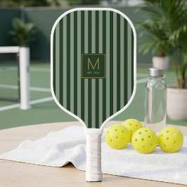 Elegante groene gestreepte moderne gouden initiaal pickleball paddle
