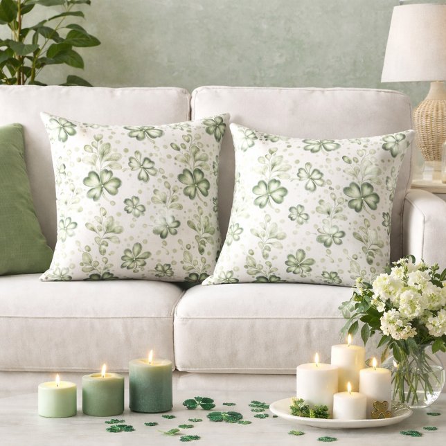 Elegante groene klaverpatroon  kussen (Creator heeft geüpload)