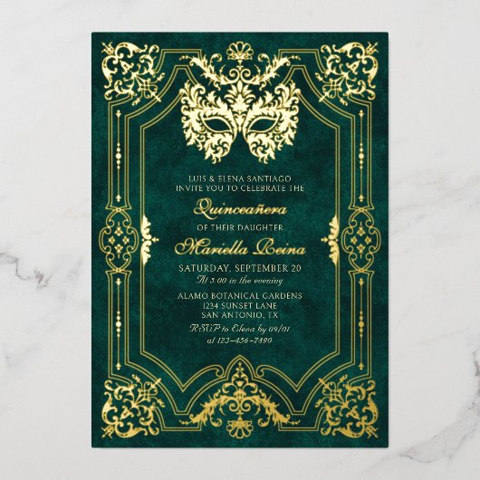 Elegante groene Masquerade Mask Quinceanera Folie Uitnodiging (Voorkant)