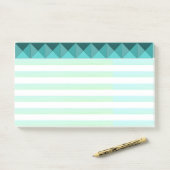 Elegante groene mint piramidevormen & strepen post-it® notes (Op bureau)