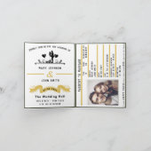 Elegante Groene Paspoortstijl Huwelijksuitnodiging (Binnen)