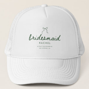 Elegante Groene Script Coquette Bruidsmeisje Naam Trucker Pet
