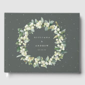 Elegante Groene Snowberry+Eucalyptus Krans Huwelij Gastenboek (Voorkant)