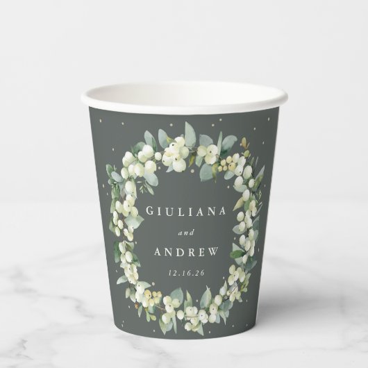 Elegante Groene Snowberry+Eucalyptus Krans Huwelij Papieren Bekers (Achterkant)
