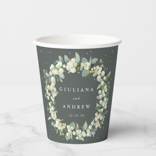 Elegante Groene Snowberry+Eucalyptus Krans Huwelij Papieren Bekers (Voorkant)