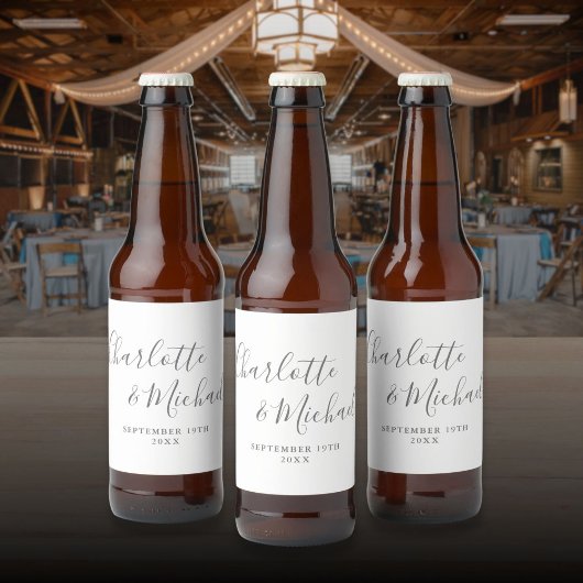 Elegante handtekening script grijs en wit huwelijk bier etiket