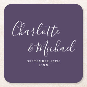 Elegante handtekening script paarse bruiloft kartonnen onderzetters