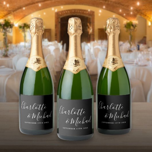 Elegante handtekening script zwart-wit bruiloft sparkling wijnetiket