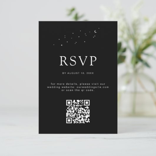 Elegante hemelse QR-code moderne zwarte bruiloft RSVP Kaartje (Staand voorkant)