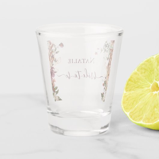 Elegante herfst bloemige bruidsdouche shot glas (Achterkant)