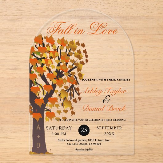 Elegante Herfst in Liefde Gesneden Boom Romantisch Acryl Uitnodigingen (Voorkant)