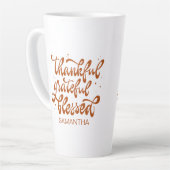 Elegante Herfst Najaars Friendsgiving Thanksgiving Latte Mok (Linkerhoek)