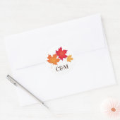 Elegante Herfstbladeren Bruiloft Monogram Ronde Sticker (Envelop)