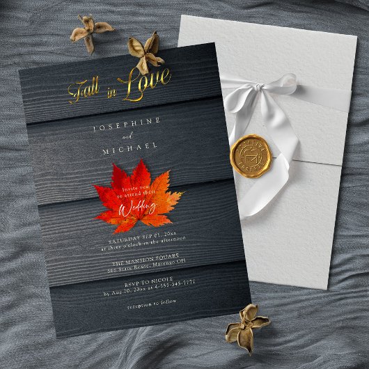 Elegante herfstliefde | Gouden Script herfst bruil Kaart