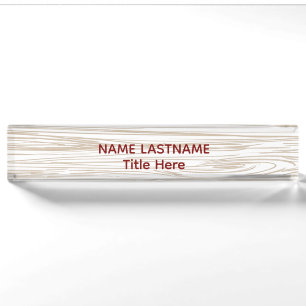 Elegante houten achtergrond en grijze maatwerk naambordje