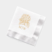 Elegante Hydrangea Boeket Bruidspaar Beginletters Folie Servetten (Links)