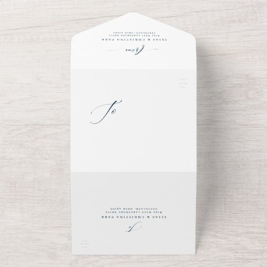 Elegante initialen eenvoudige marineblauwe bruilof all in one uitnodiging (Buitenkant)