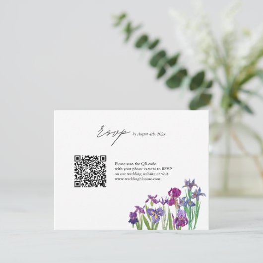 Elegante Iris bloem QR code bruiloft RSVP Kaartje (Staand voorkant)