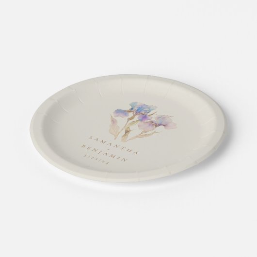 Elegante iris bloemenbruiloft papieren bordje (Gekanteld)