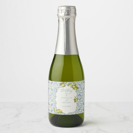 Elegante Italiaanse Blauwe Tegel Lemon Wedding Sparkling Wijnetiket (Voorkant)