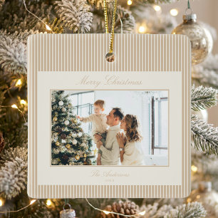 Elegante Ivoor en Taan Gestreepte Kerstfoto Keramisch Ornament