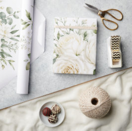 Elegante Ivoren Bloemige Trouw  Cadeaupapier