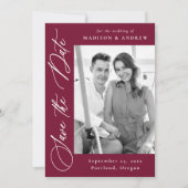Elegante kalligrafie bordeauxrode foto QR-code tro Save The Date (Voorkant)