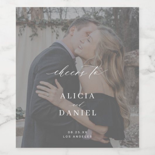 Elegante kalligrafie foto overlay juicht bruiloft wijn etiket (Enkel label)