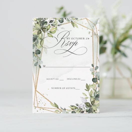 Elegante kalligrafie groen eucalyptus bruiloft RSVP kaartje (Staand voorkant)