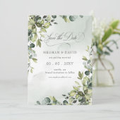 Elegante kalligrafie groen Eucalyptus Save The Date (Staand voorkant)