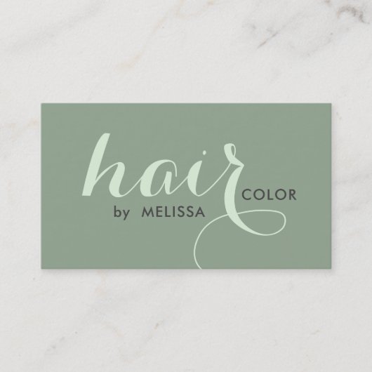 Elegante kalligrafie haarkleur op salie groen visitekaartje (Voorkant)