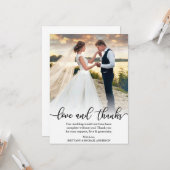 Elegante kalligrafie Liefde en Bedankt Trouwfoto Kaart (Voorkant / Achterkant in situ)