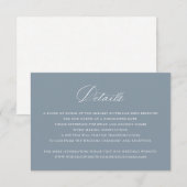 Elegante kalligrafie scriptuur trouwdetails blauw kaart (Voorkant / Achterkant)