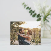 Elegante kalligrafie trouwfoto Save the Date Briefkaart (Staand voorkant)