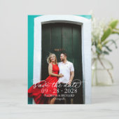 Elegante kalligrafie witte tekst foto save the dat kaart (Staand voorkant)