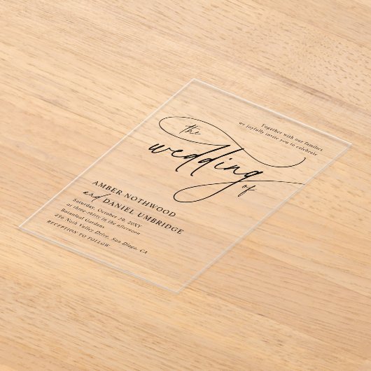 Elegante kalligrafie zwart-wit monogram bruiloft acryl uitnodigingen (Laagn)