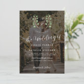 Elegante kam monogram foto overlay bruiloft kaart (Staand voorkant)