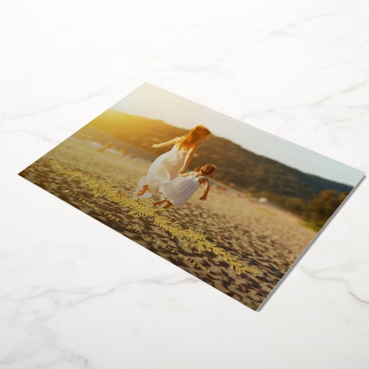 Elegante Kerst GOUDEN Mistletoe Foto Folie Feestdagenkaart (Gedraaid)