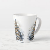 Elegante kerstboom gouden Ornamenten sneeuw Latte Mok (Rechterhoek)