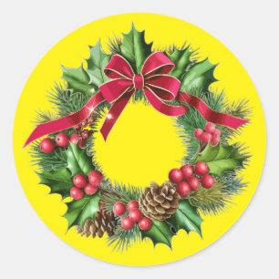 Elegante kerstkrans met rode strik, hulst en denne ronde sticker