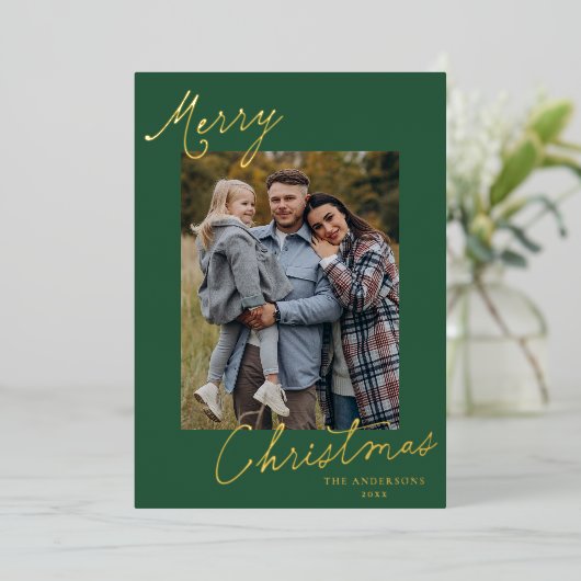 Elegante Kerstmis Script Groene Foto Folie Feestdagenkaart (Staand Voorkant)