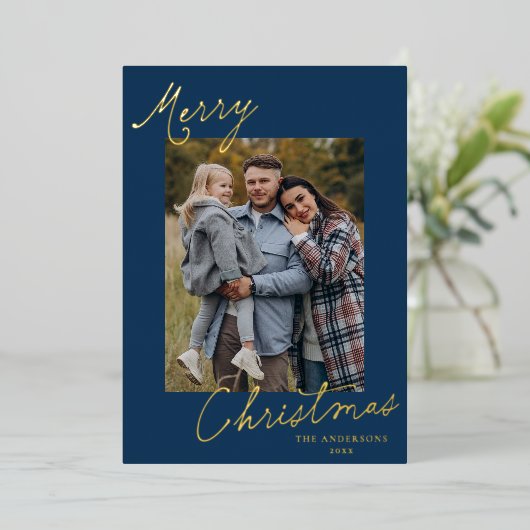 Elegante Kerstmis Script Navy Foto Folie Feestdagenkaart (Staand Voorkant)
