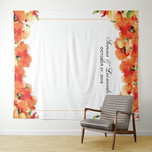 Elegante klaproos bloem bruiloft foto booth achter wandkleed (In Situ (horizontaal))